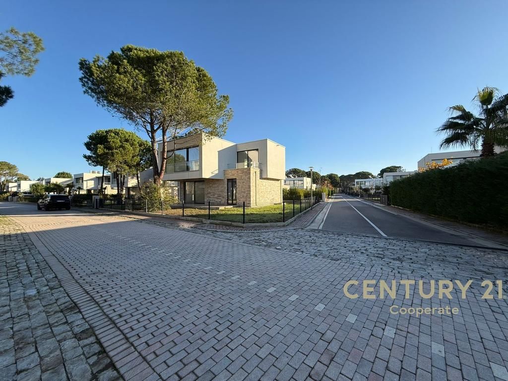 SHESIM VILE NE SAN PIETRO 1,200,000 €