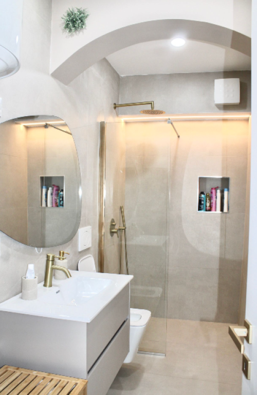 🏡 Appartamento 2+1 in Affitto – Bllok, vicino a Caffè Roma (Palazzi Agimi) 