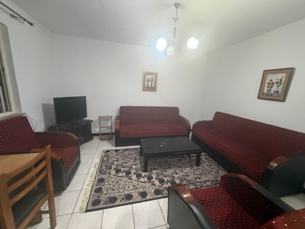 1+1, at the elbow by the roadside, 4th floor existing, 110 million lek