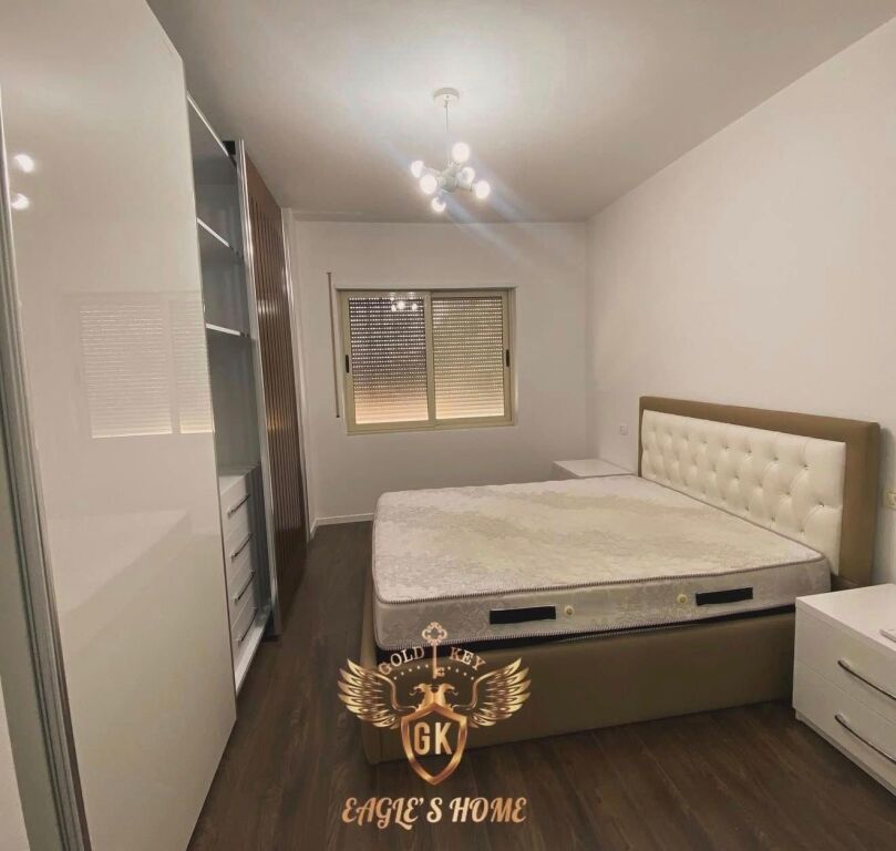 SHITET Super APARTAMENT  • 3+1+2 + Ballkon📍 Adresa:Lagja 12, Prane Markates Ish Fabrika Bukes