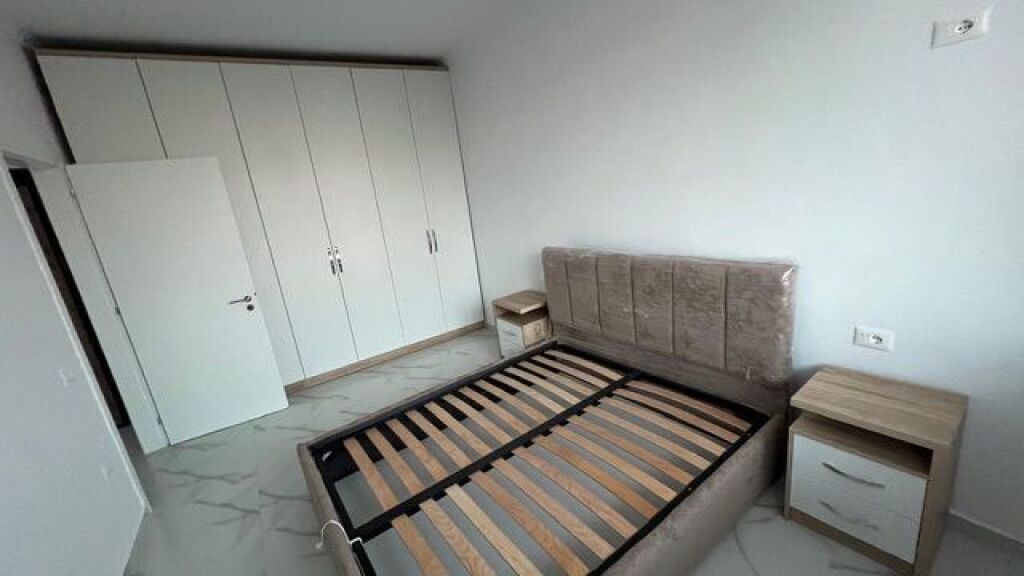 Appartamento 1+1 a Vila L2 in Astir con 450€