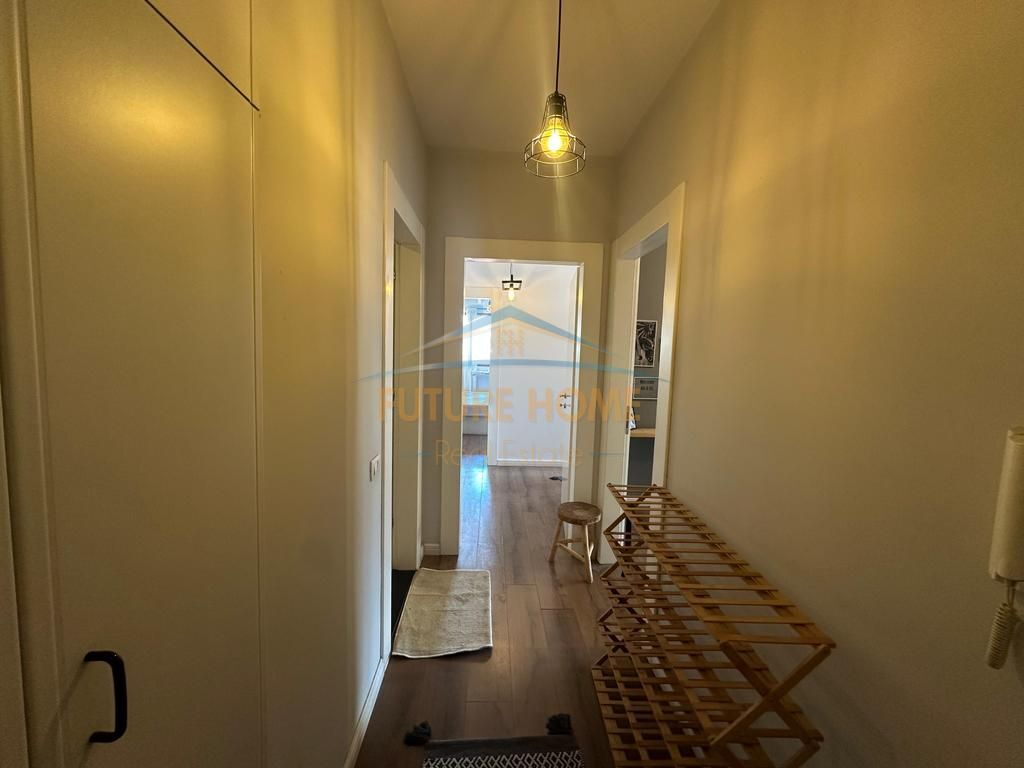 Shitet, Apartament 2+1, Rruga e Elbasanit, Tiranë