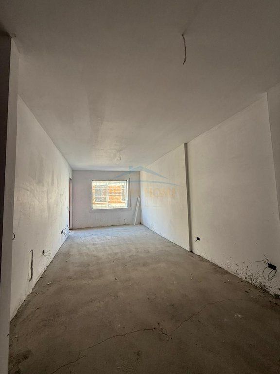 For sale, Apartment 1+1, Paskuqan