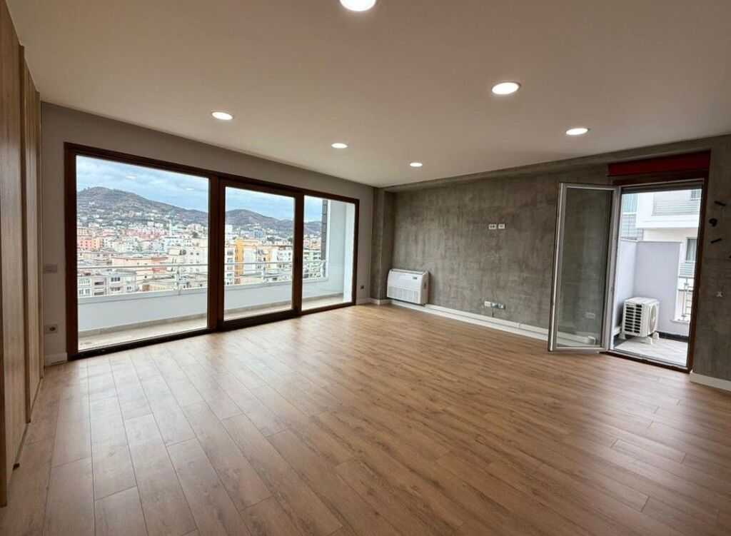 Ufficio in affitto a Delijorgji