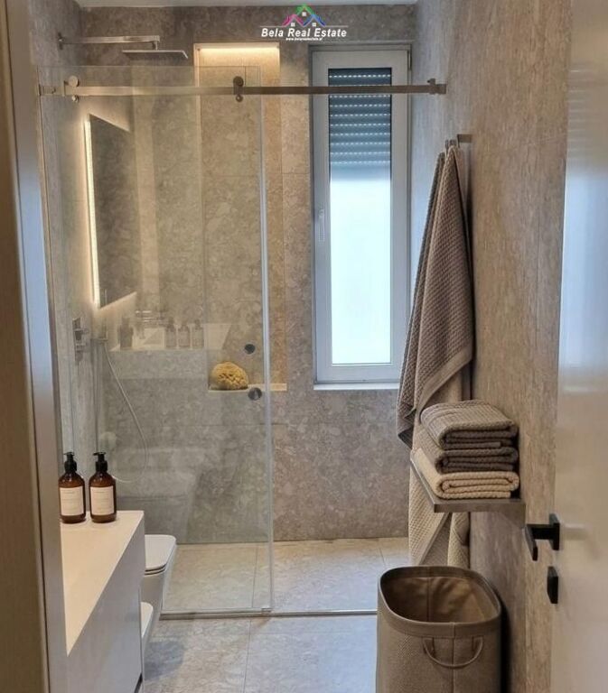 Appartamento in Affitto 1+1 Vicino a Kodra E Diellit 2 (ID B210961) Tirana