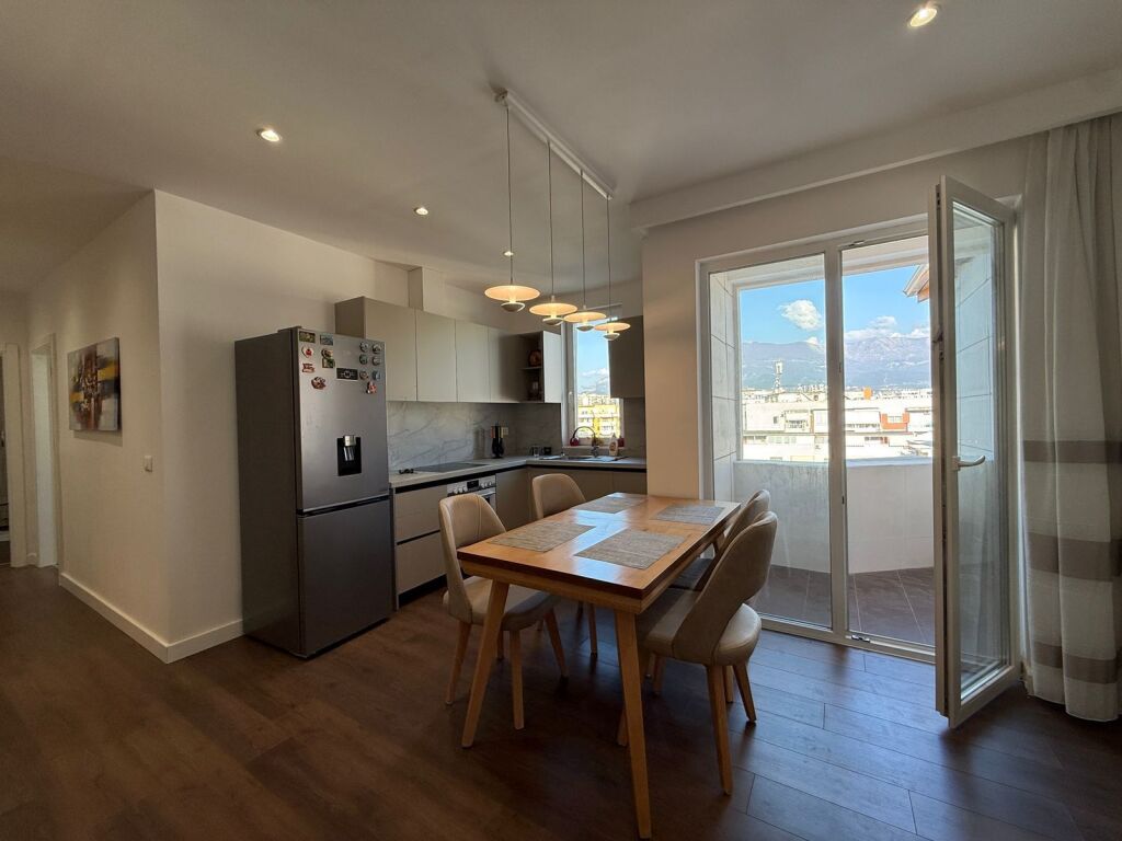 APARTAMENT 2+1+2 PER QERA~RRUGA MINE PEZA