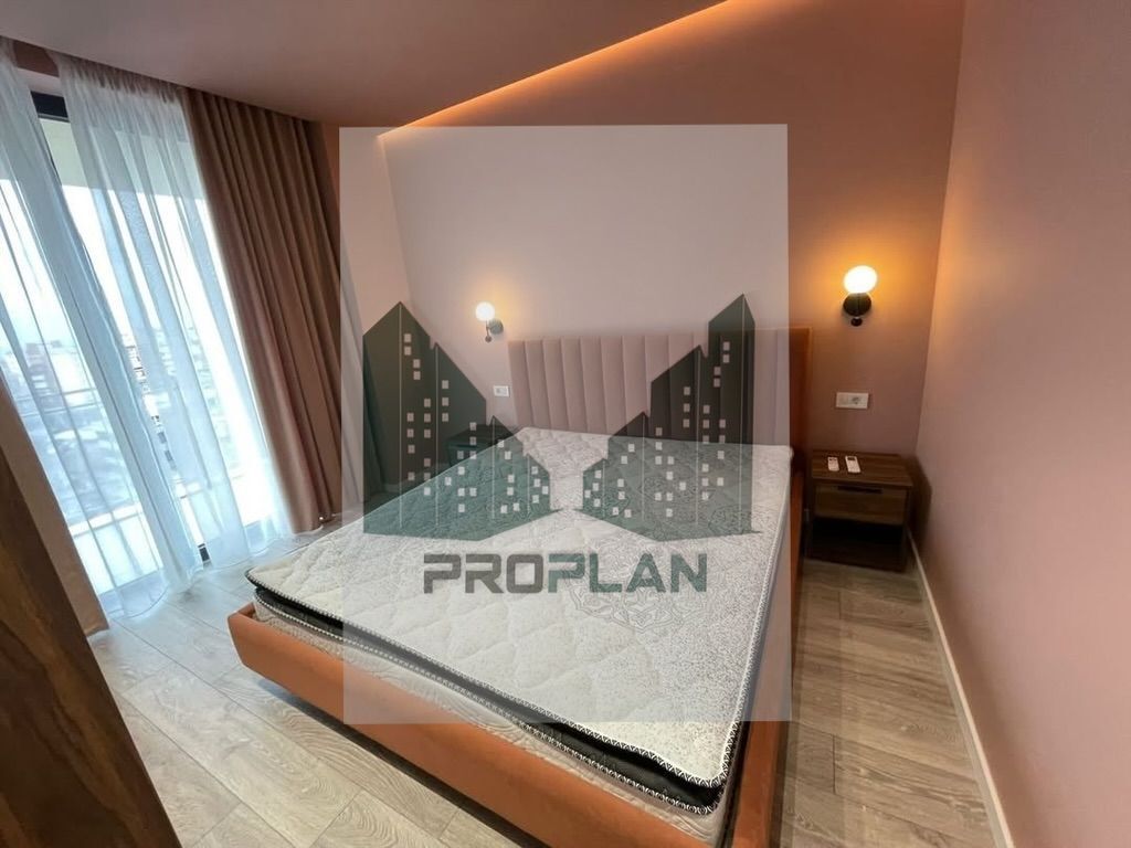 🏠JEPET ME QIRA | Apartament Luksoz 1+1 – Golden Tower, Rruga Mine Peza