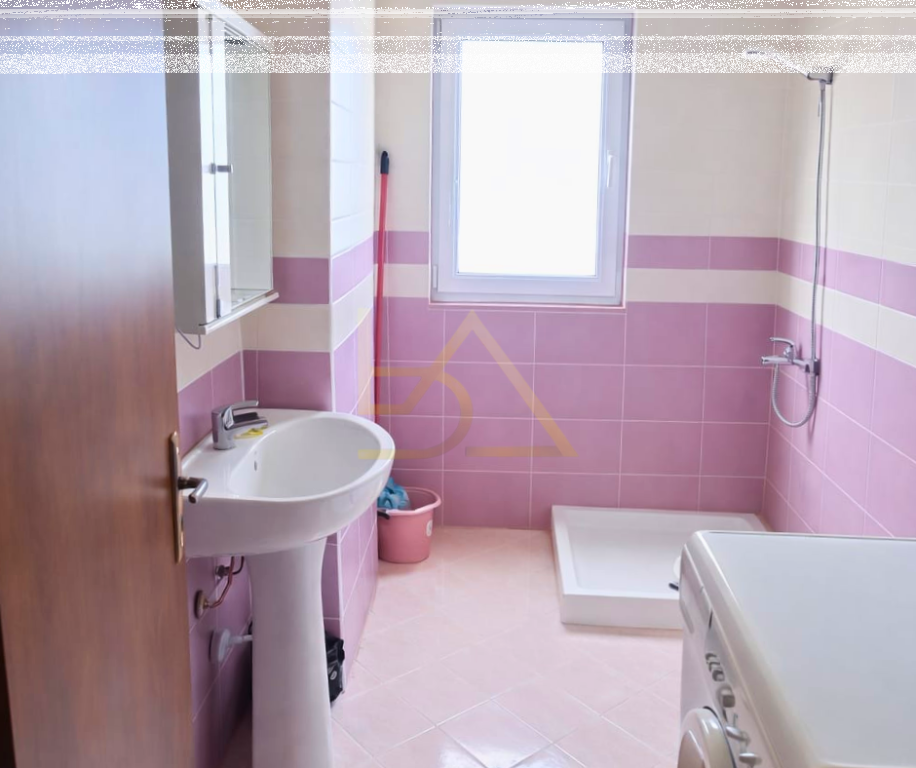 Shitet Apartament – Lezhë, Shëngjin