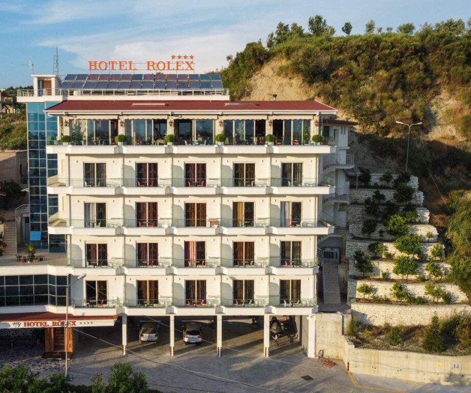 🌟 Hotel – Ekskluziv në Qendër të Vlorës për Qira! 🌟