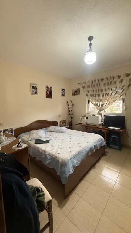 SHITET APARTAMENT 2+1 PRANE SPITALIT, DURRES