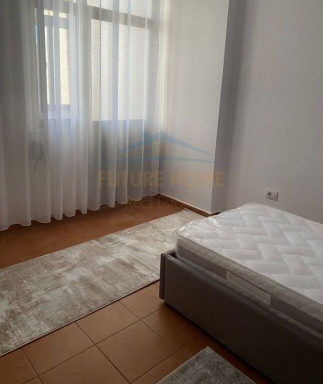 Affitto, Appartamento 2+1, Via Elbasanit