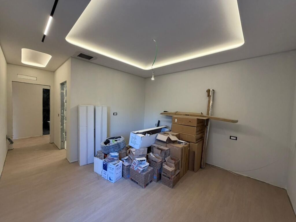 Apartament 2+1+Verande per qira tek Jordan Misja.