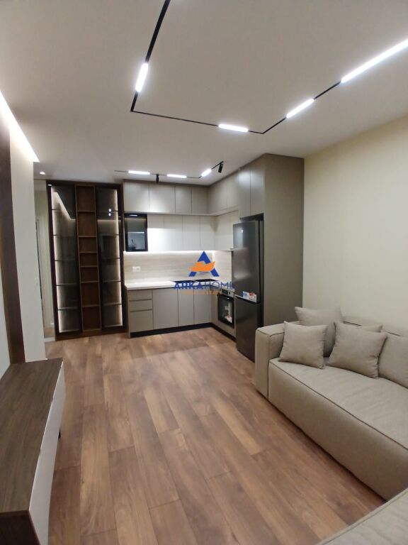 VENDESI APPARTAMENTO 1+1+BALCONE "MINE PEZA" 155.000 EURO