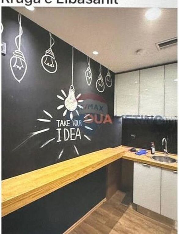 Office - For Rent - Elbasan Street, Tirana