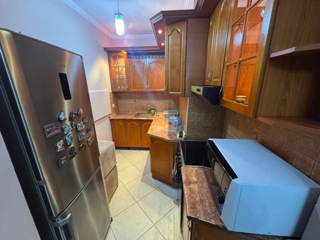 🏠 Apartament me qira 2+1  📍 Yzberisht, pranë Big Market💰 Çmimi: 500 € / muaj