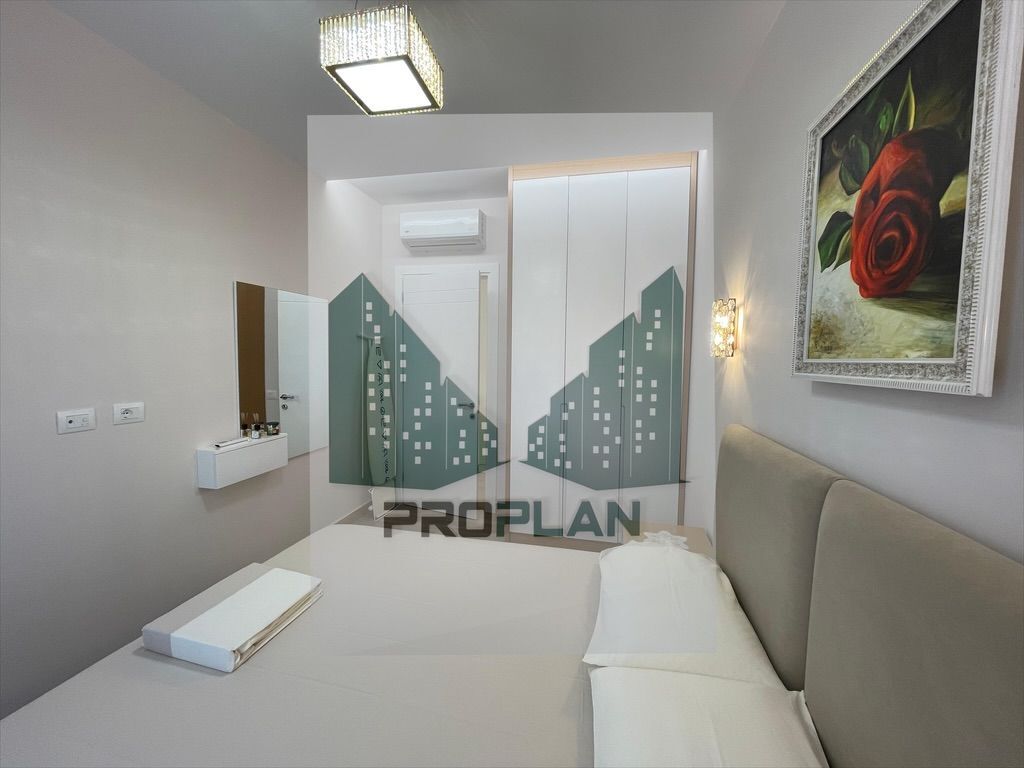 🏠 𝐉𝐄𝐏𝐄𝐓 𝐌𝐄 𝐐𝐈𝐑𝐀 – 𝐀𝐩𝐚𝐫𝐭𝐚𝐦𝐞𝐧𝐭 1+1 | 21 𝐃𝐡𝐣𝐞𝐭𝐨𝐫𝐢 📍 Pranë Hotel Mondial