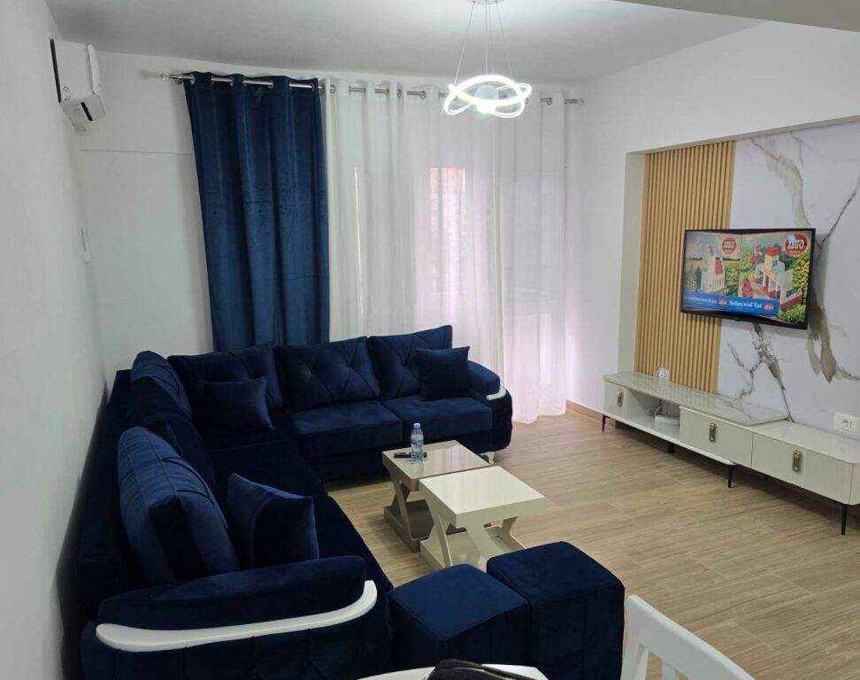 Jepet me qera apartament 1+1 ngjitur me shkolla qazim dyrdiu , Don Bosko