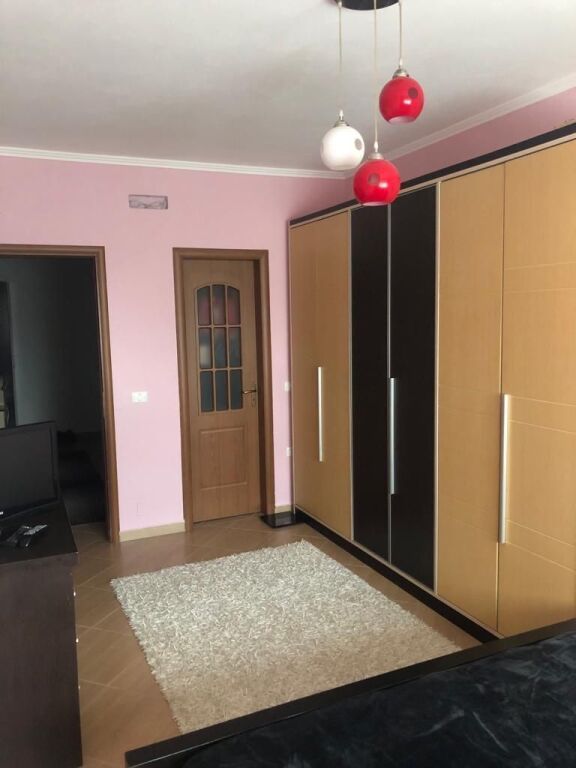 Apartament 2+1+2 per shitje , Astir