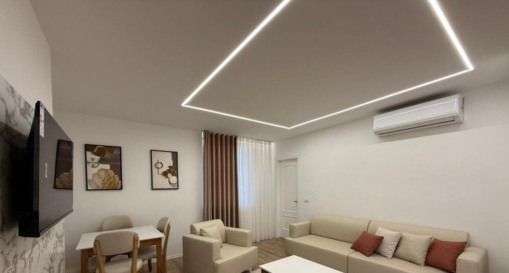 Shitet Apartament 1+1 i Arreduar pranë Qendrës së Tiranës – Rruga Fortuzi !