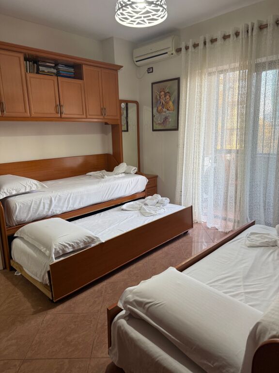 Apartament per qira ne Qender te Tiranes