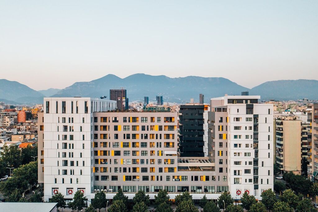 ▫️SHITET AMBIENT BIZNESI TE KOMPLEKSI SQUARE 21!