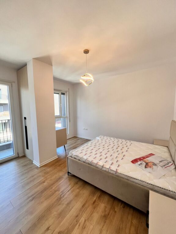 Jepet me qera apartamenti 1+1 ne Don Bosko