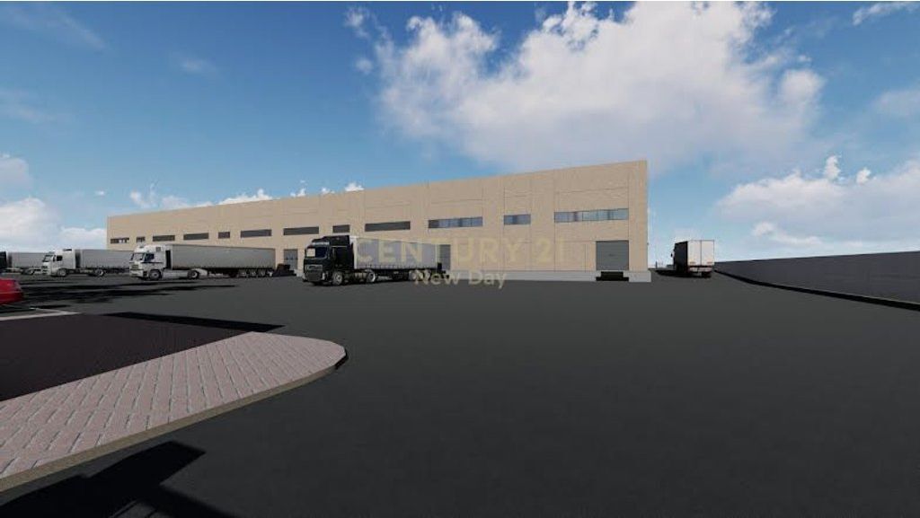 KAPANON 10 000m2 ME QIRA PRANE PORTIT TE RI