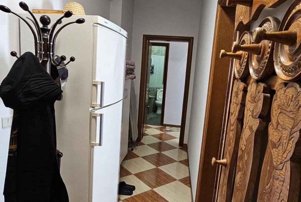 Tek Poliklinika Ne Vlore, Shitet Apartament 3+1+2 Me Hapesire Te Bollshme!