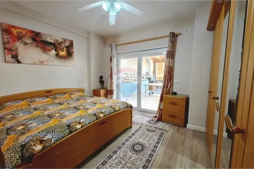 Apartament - Për Shitje - Linzë, Tiranë