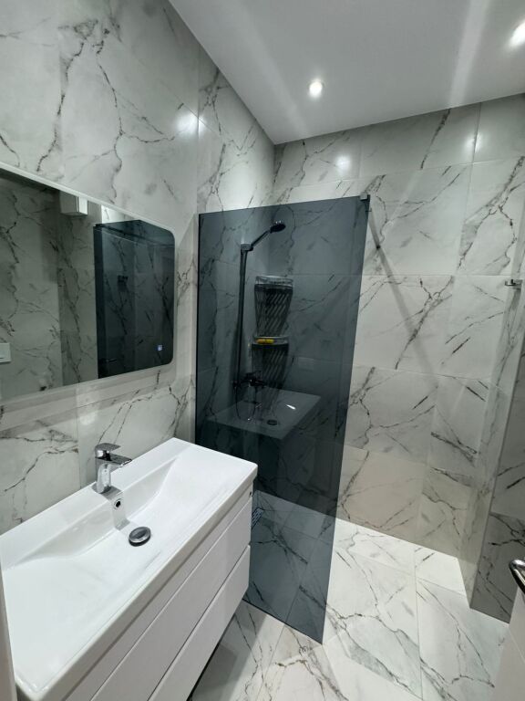 Apartamente me qera- Astir