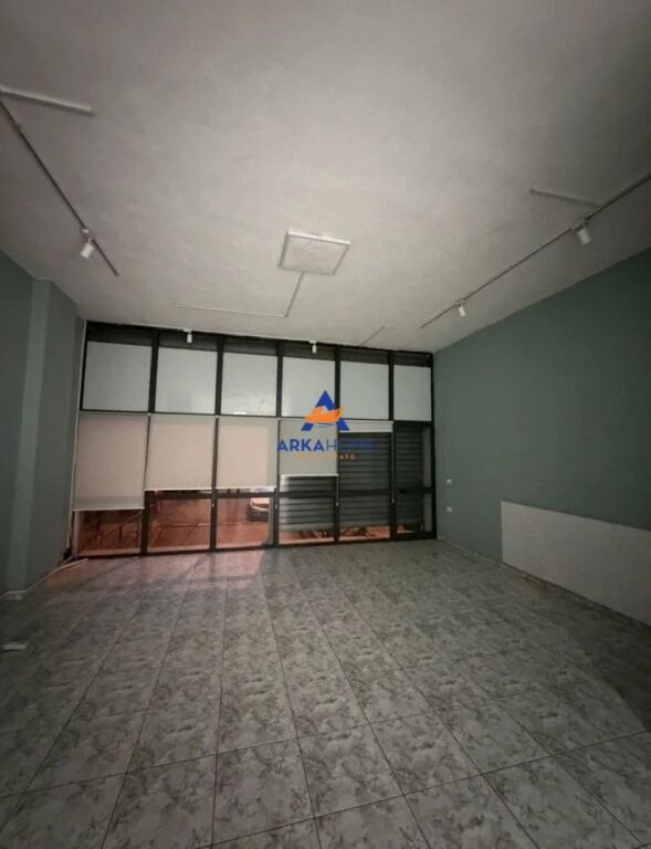 BUSINESS PREMISES FOR RENT 82M2 " JORGO PLAKU STREET, 5 MAY" 850 EURO