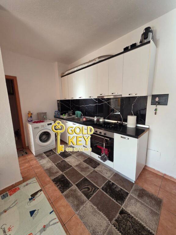 🏡 SHITET APARTAMENT 1+1 NË PLAZH – FLORIDA | PAMJE DETI