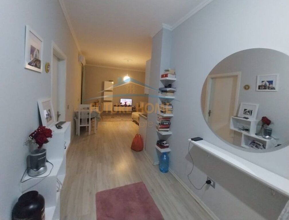 Shitet Apartament 1+1 , Yzberisht