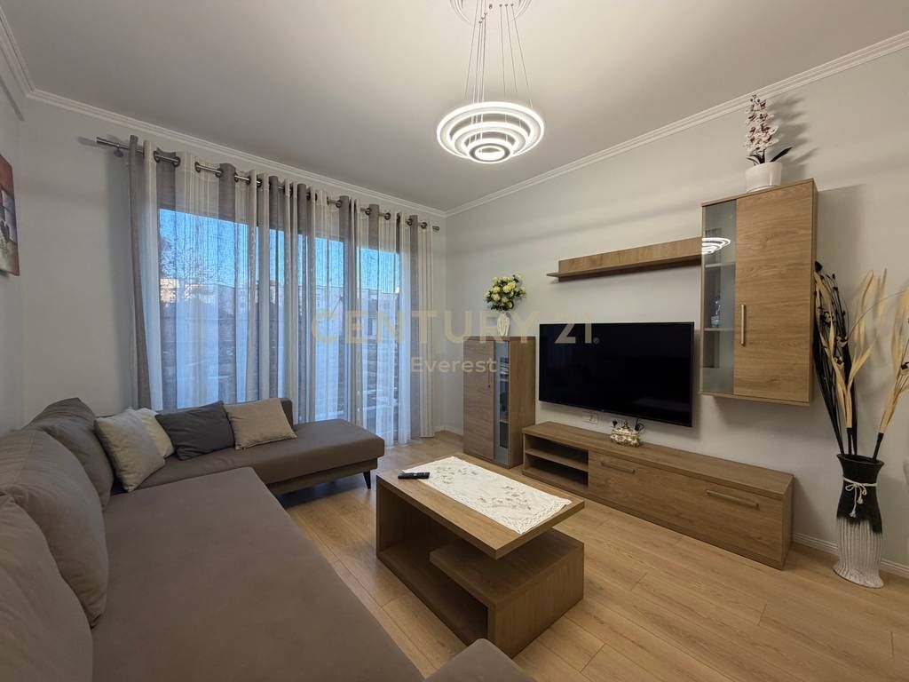 JEPET ME QIRA APARTAMENT 2+1+2 NE LAPRAK