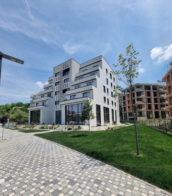 ‼️Okazion ‼️Shitet apartament 1+1 Liqeni i thate!!! Cmimi 180,000 💶‼️