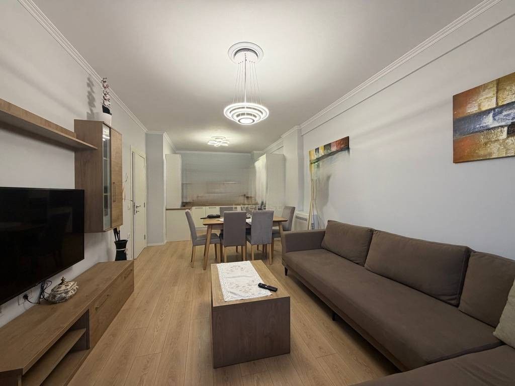 LAPRAKE, APARTAMENT 2+1+2 PER QIRA 650 € /Muaj