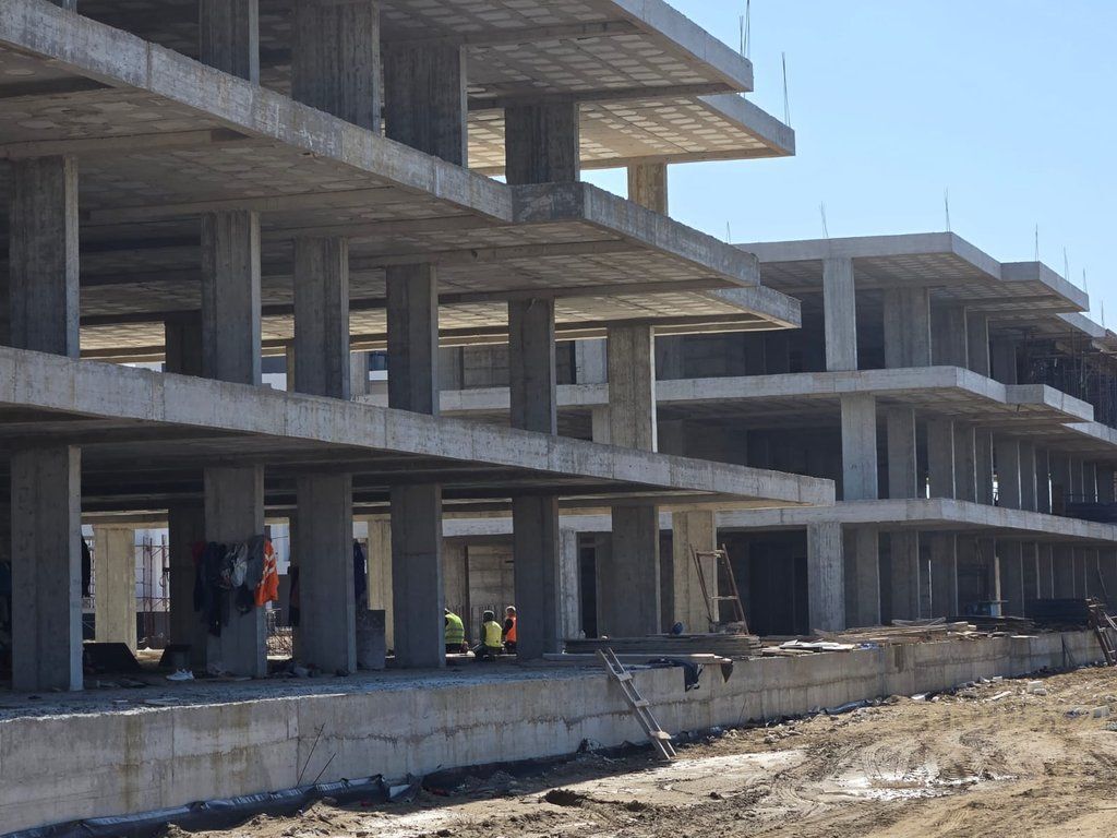 SHITET APARTAMENT 2+1 TEK GJIRI I LALZIT