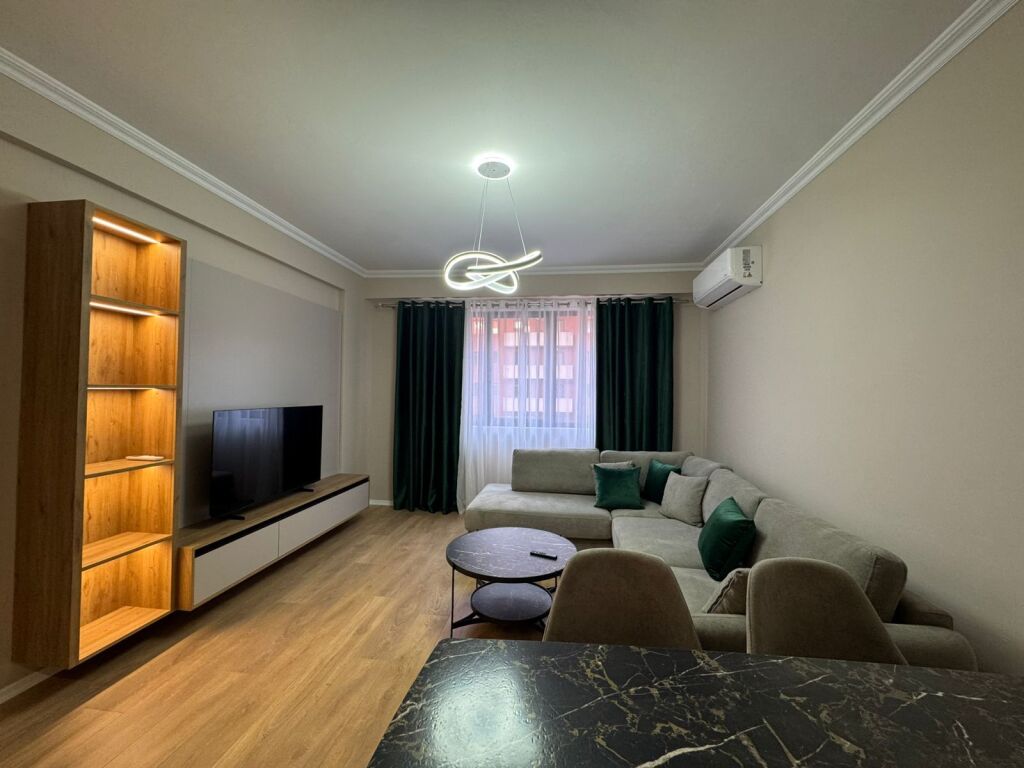 Apartamente me qera- Astir