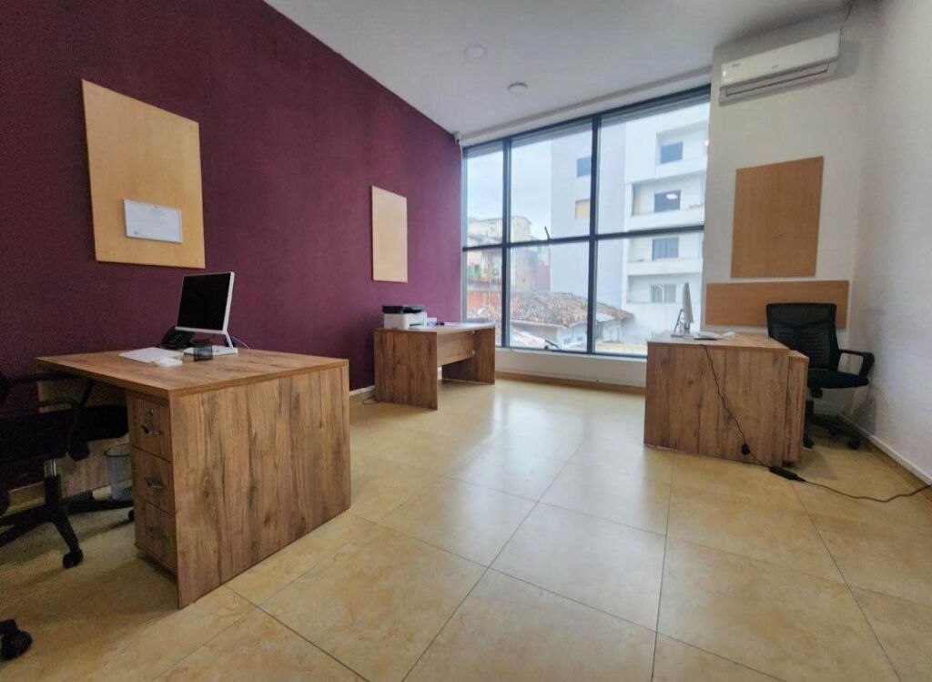 Office for rent, Myslym Shyri!