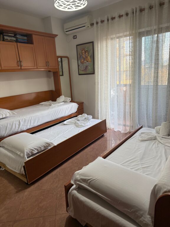 Apartament per qira ne Qender te Tiranes