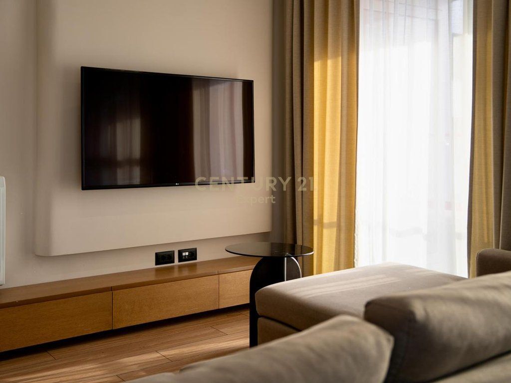 APARTAMENT 2+1+2 ME POST PARKIMI PER QIRA TEK REZIDENCA MANGALEM NE ALI DEM