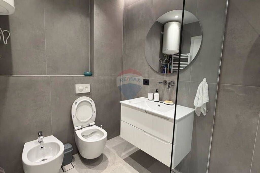 Apartament 1+1 për Qira – te Liceu Artistik Jordan Misja, Tirana