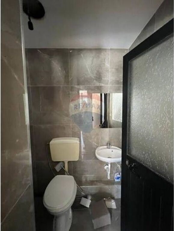 Shop for Rent – Pjetër Budi Street, Tirana