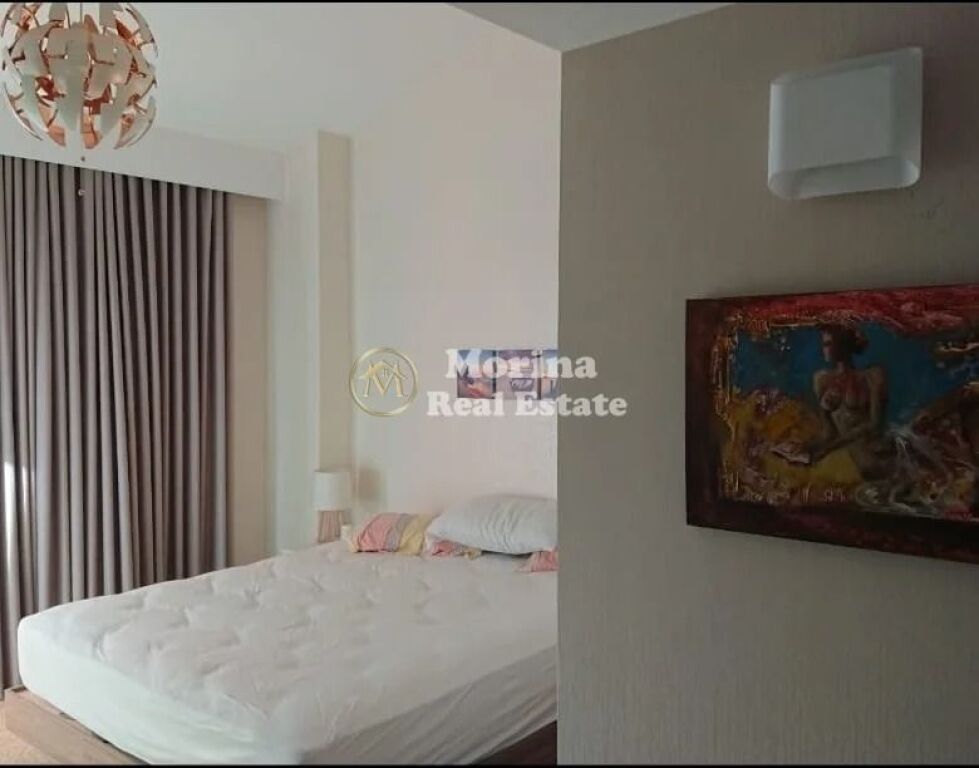 Qera | Dupleks 4 + 1 | Liqeni i Thate | 2000 €/muaj