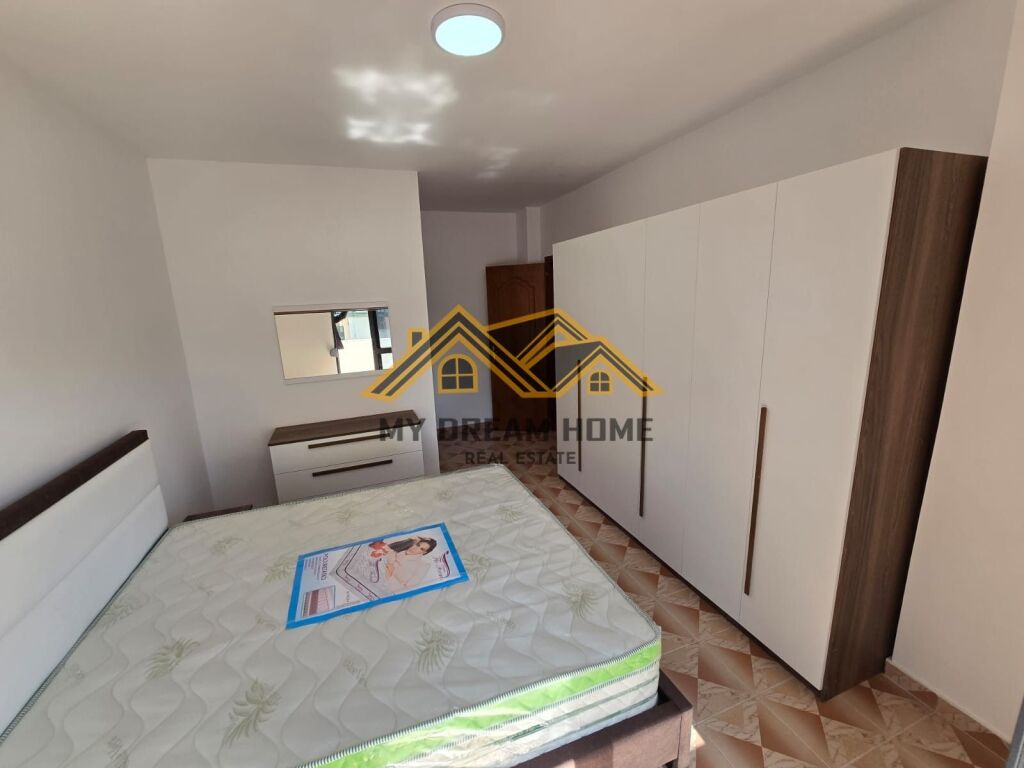 SHITET APARTAMENT 2+1+2 NE GOLEM