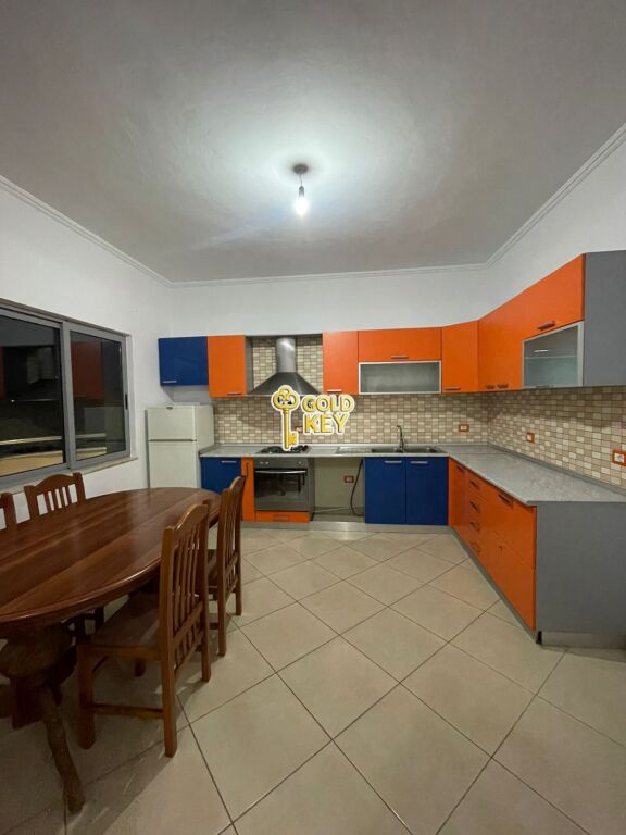 🏡 APARTAMENT ME QERA 4+1+2+3 BALLKONE PLEPA DURRES