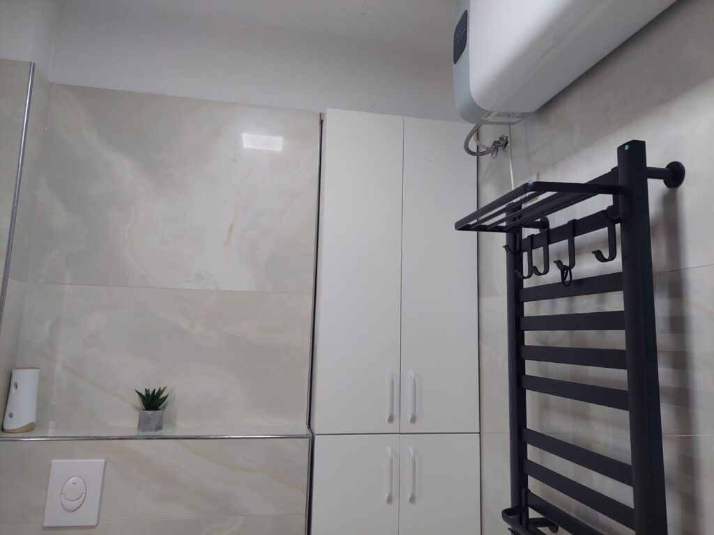 Apartament 3+1+2 me qera tek Selvia