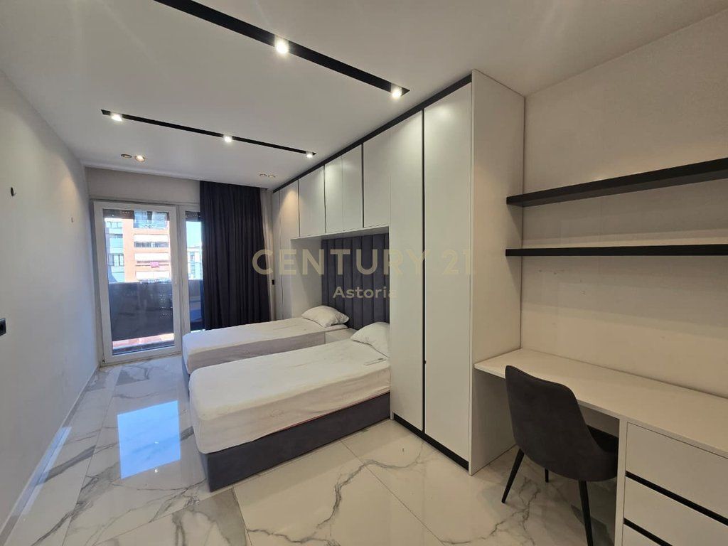 Shitet apartament modern 2+1+2 te Ish Hipoteka