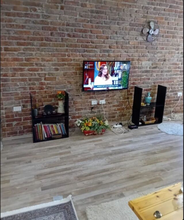 APARTAMENT ME QERA 2+1+2 STADIUMI DINAMO 100.000 LEKE FH-591