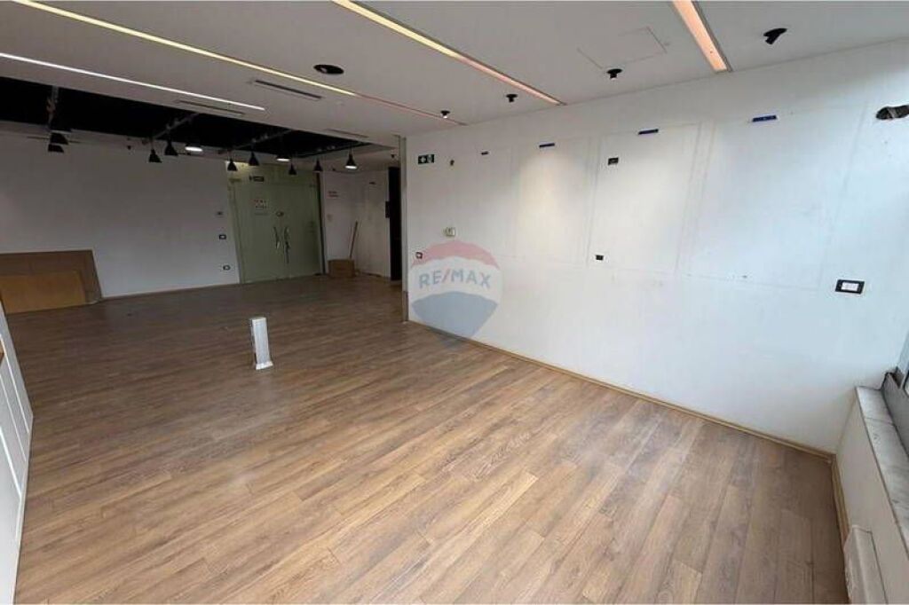 Office - For Rent - Elbasan Street, Tirana